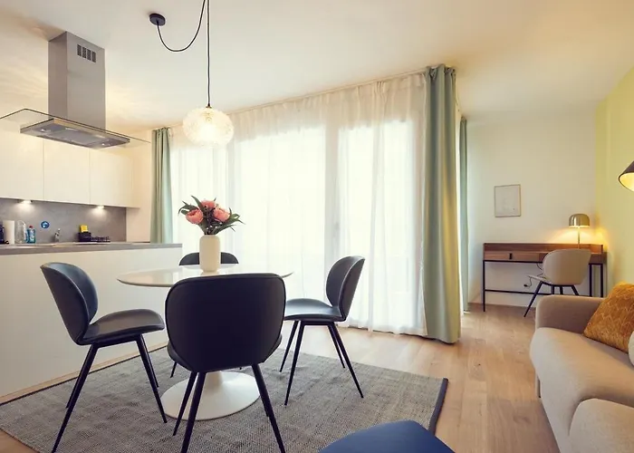 Meverling Lemon 4 Apartment *