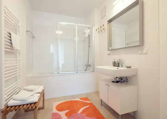 Meverling Lemon 4 * Wien